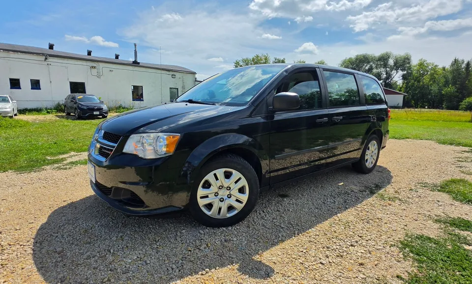 Dodge Grand Caravan 2015 photo 2