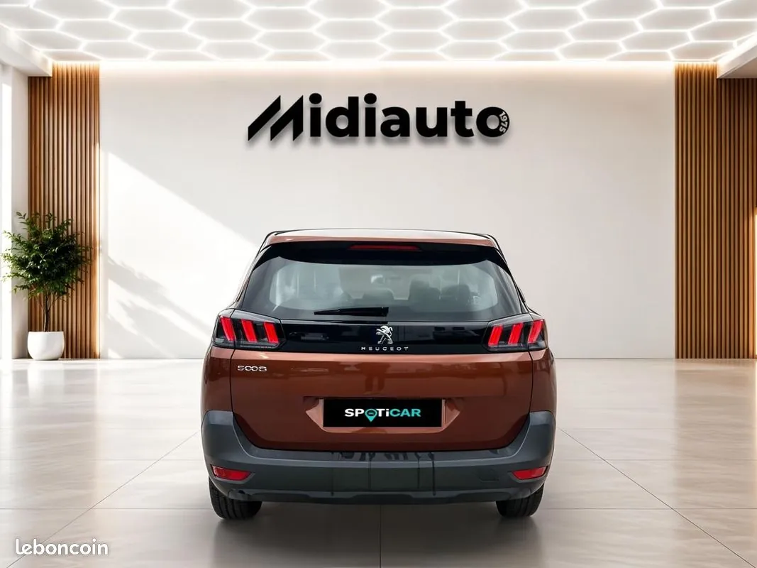 Peugeot 5008 2022 photo 4