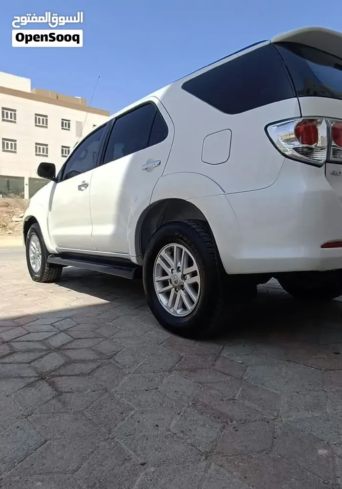 Toyota Fortuner 2015 photo 3