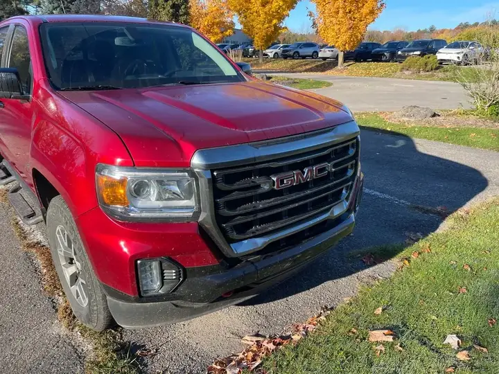 GMC Canyon 2021 photo 2