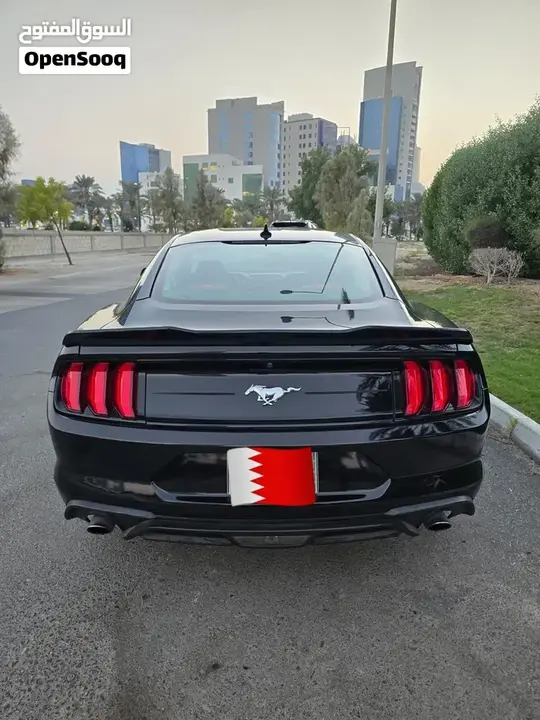 Ford Mustang 2021 photo 2