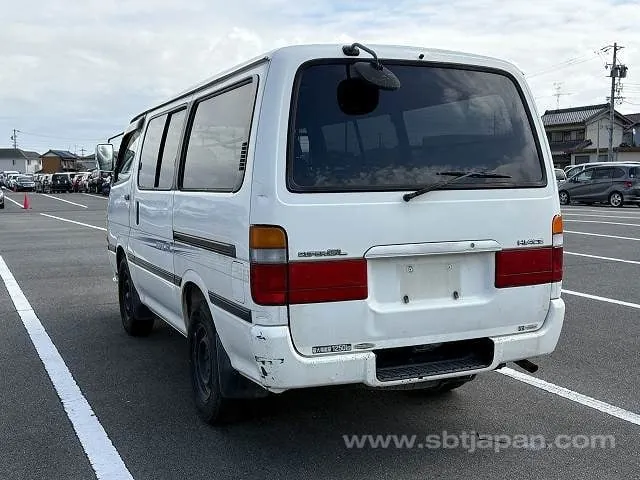 Toyota Hiace Van Super Gl 2002 photo 3