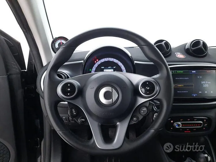 Smart Fortwo 2022 photo 4