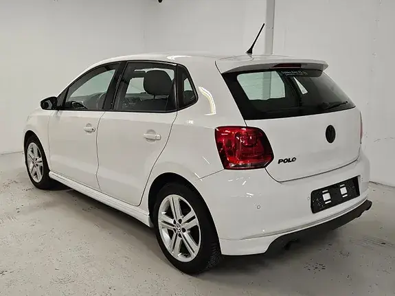 Volkswagen Polo 2012 photo 4