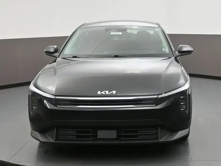 Kia K4 2025 photo 2