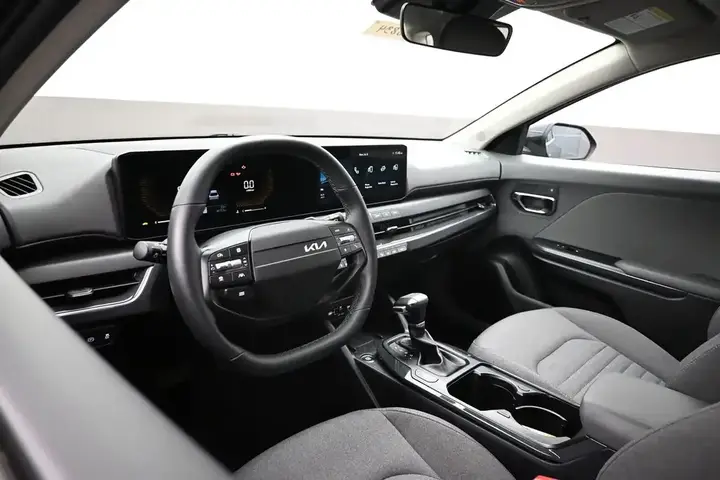 Kia K4 2025 photo 5