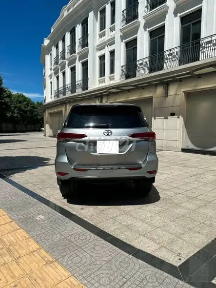 Toyota Fortuner 2017 photo 4