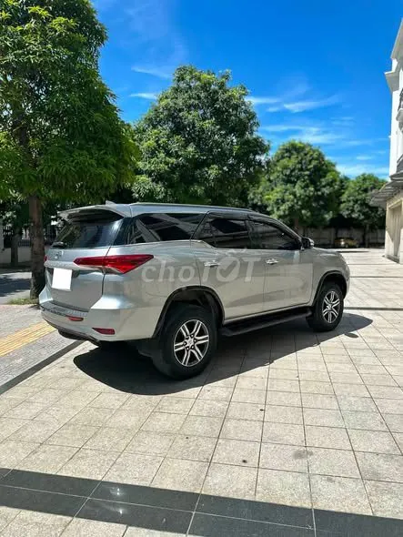 Toyota Fortuner 2017 photo 3