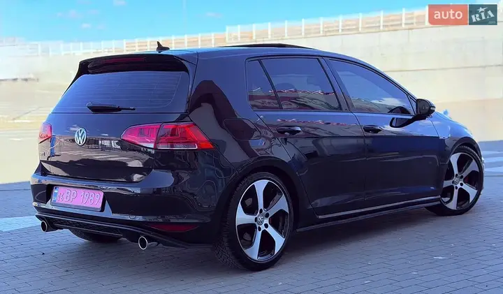 Volkswagen Golf Gti 2015 photo 5