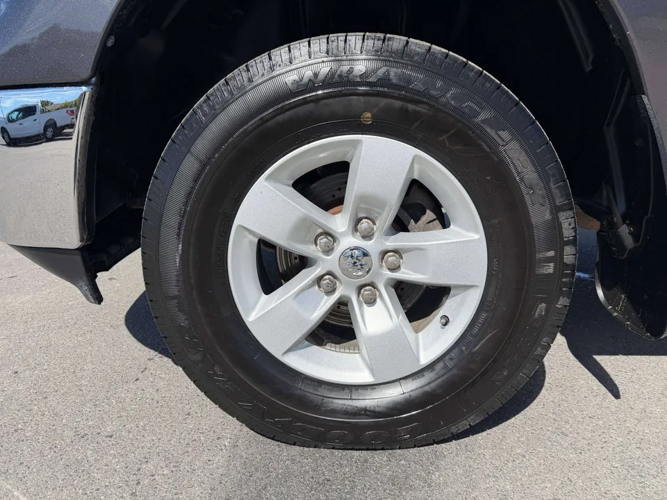 Ram 1500 2017 photo 2