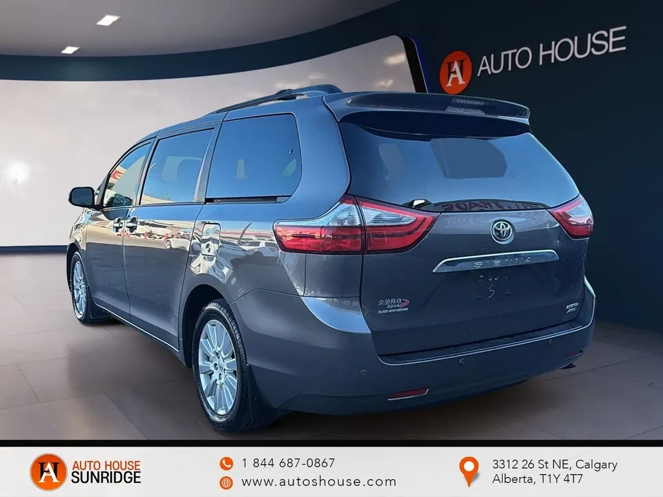 Toyota Sienna 2017 photo 5