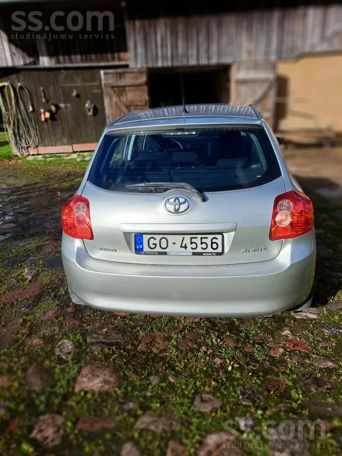 Toyota Auris 2007 photo 3