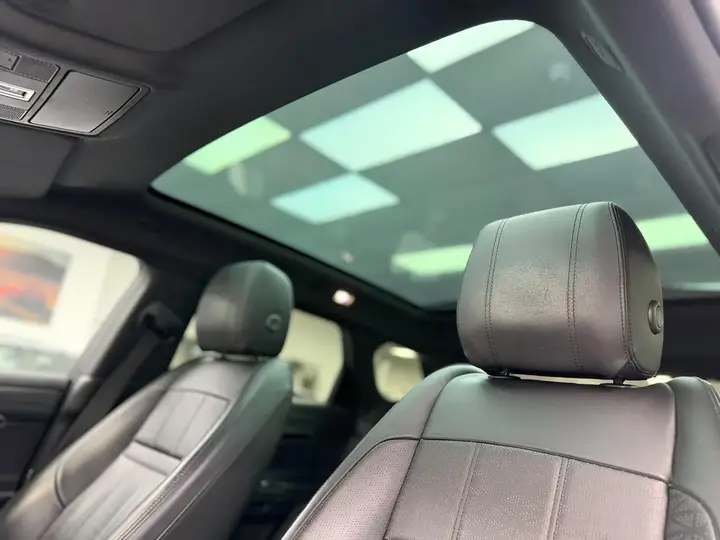 Land Rover Range Rover Evoque 2020 photo 2