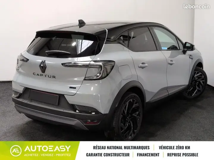 Renault Captur 2026 photo 2
