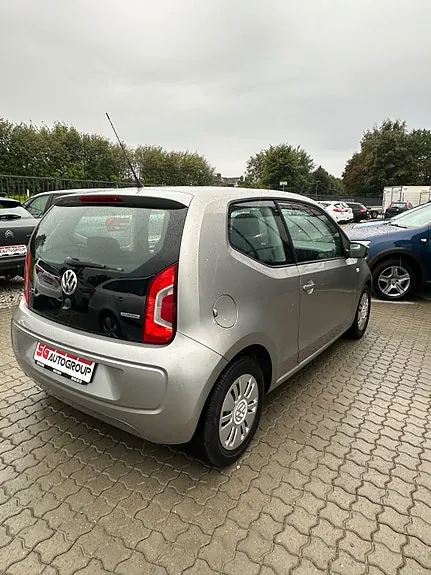 Volkswagen Up 2013 photo 3