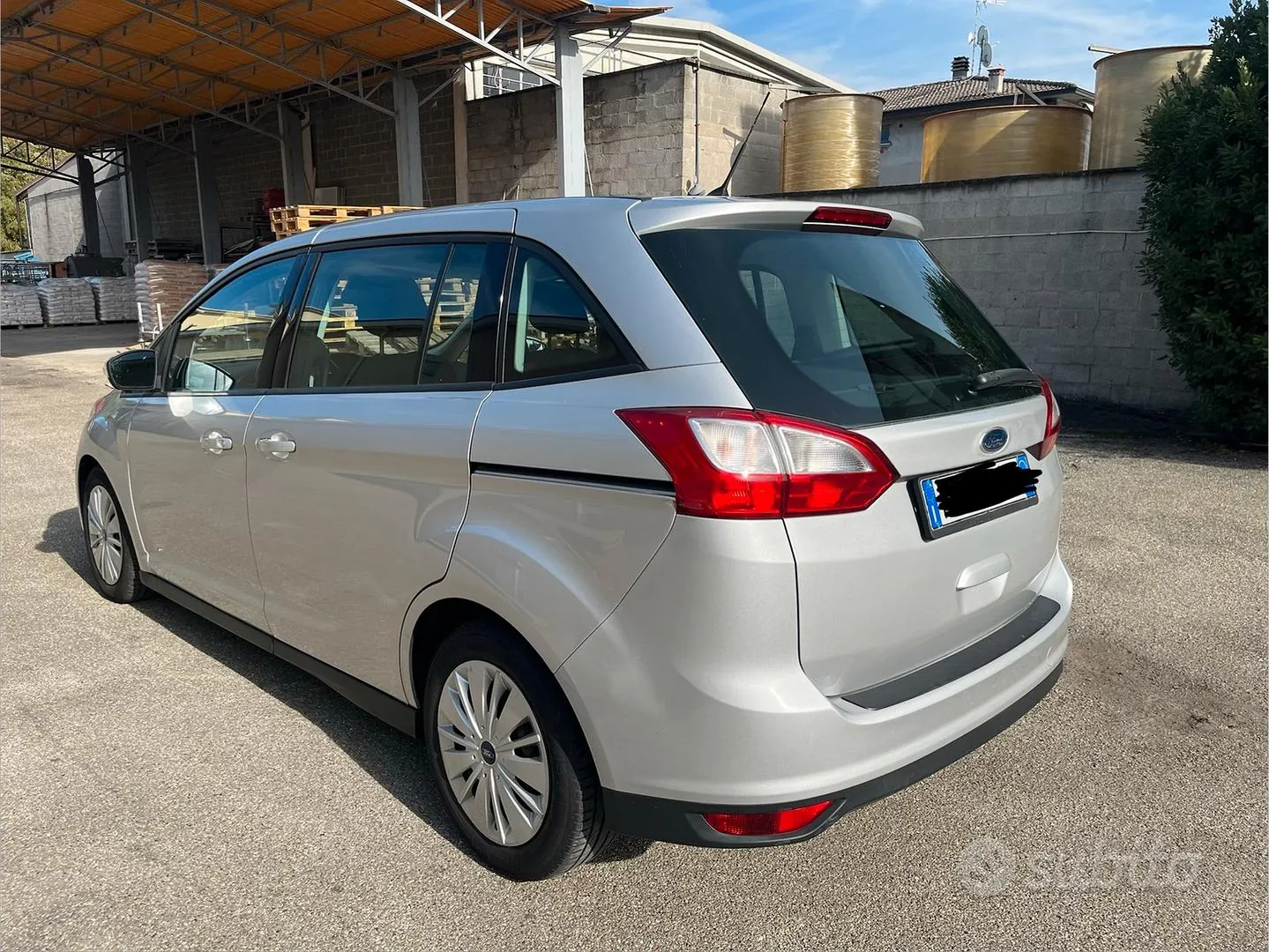 Ford C-Max 2016 photo 4