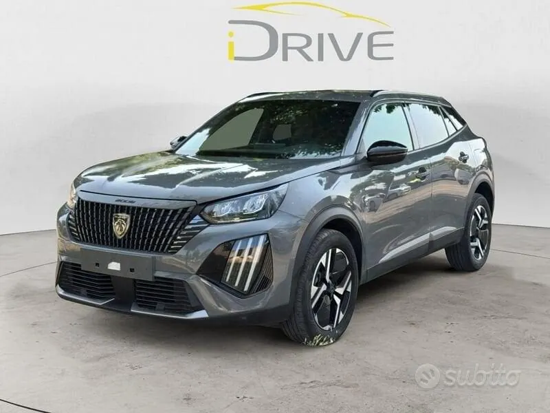Peugeot 2008 2024 photo 3