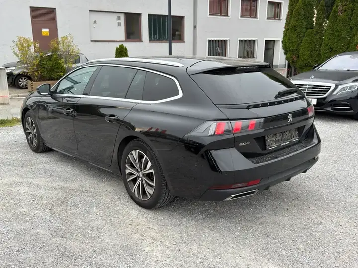 Peugeot 508 2021 photo 3