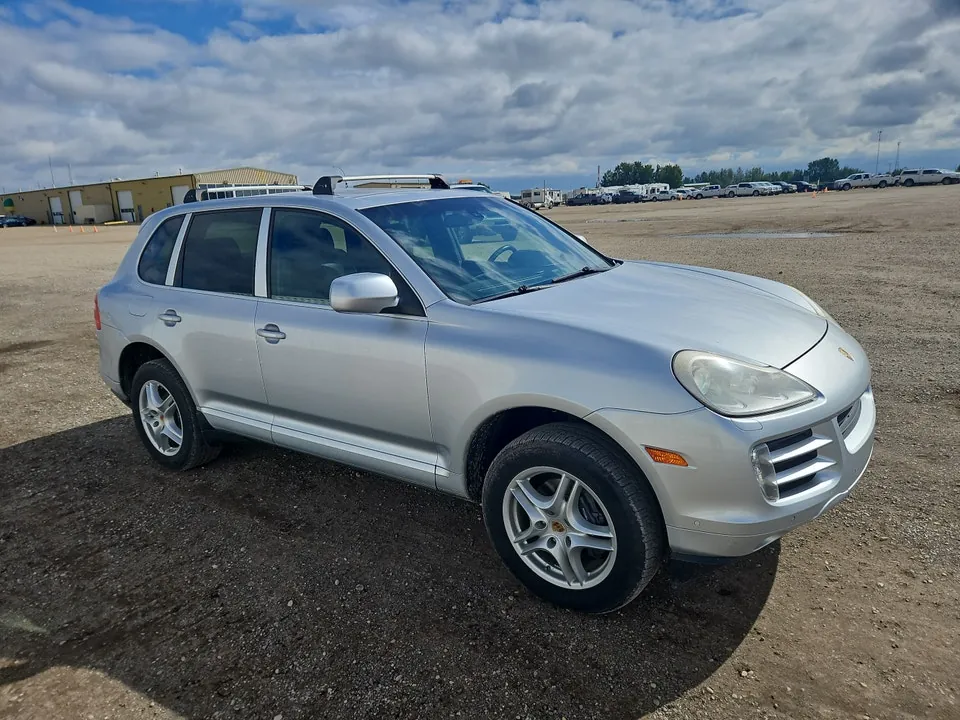 Porsche Cayenne 2008 photo 2