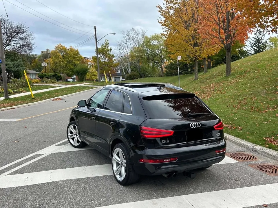 Audi Q3 2015 photo 5