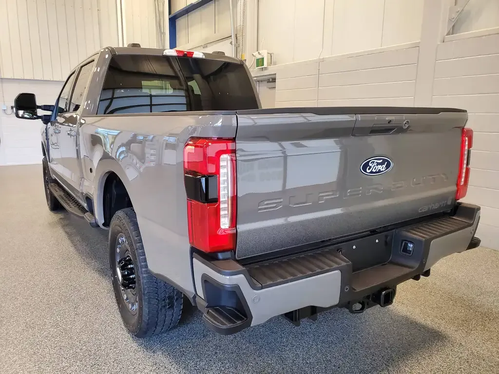 Ford F250 2027 photo 3