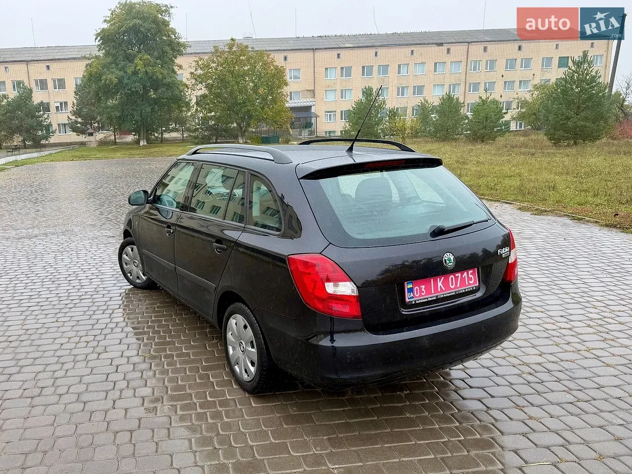 Skoda Fabia 2009 photo 2