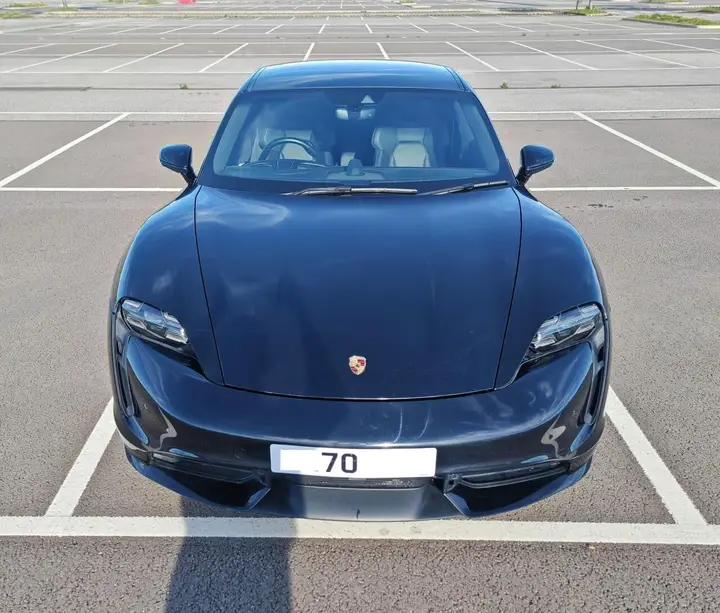 Porsche Taycan 2020 photo 2