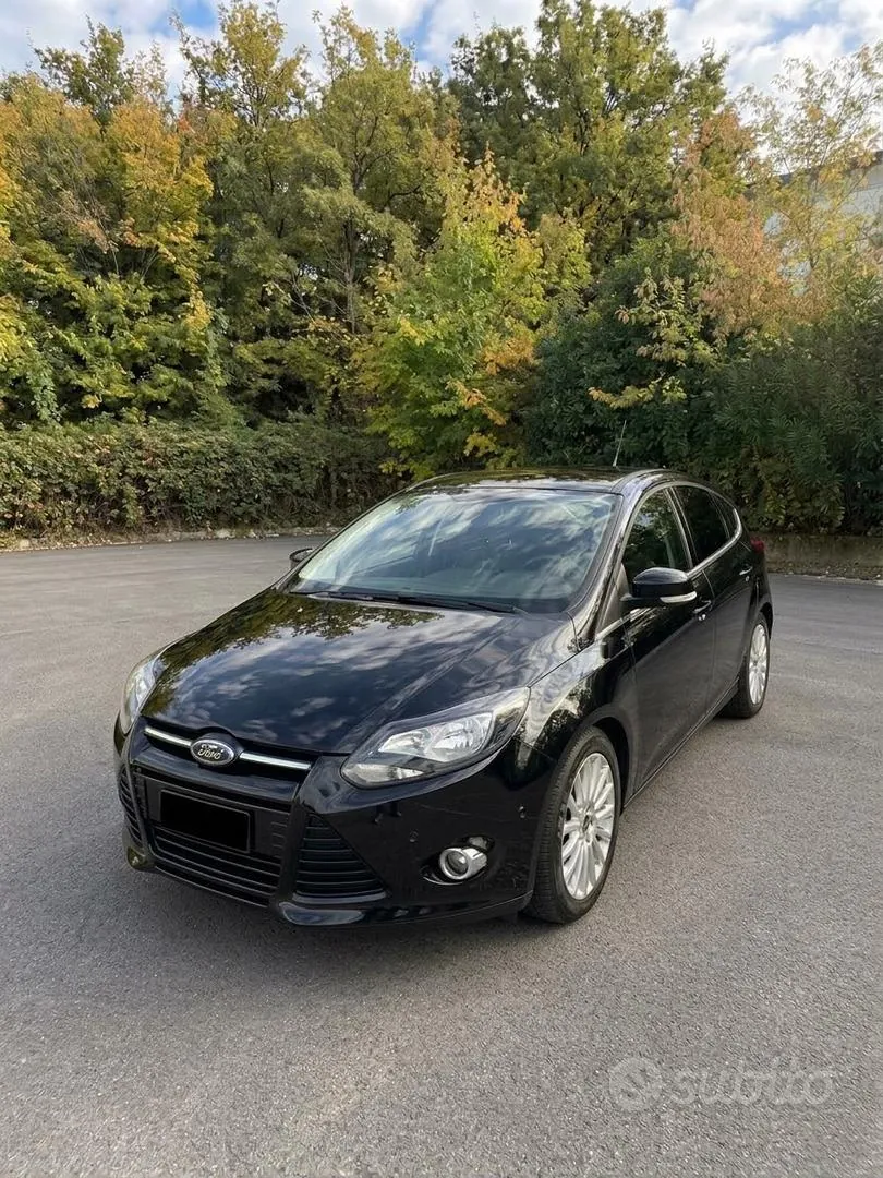 Ford Focus 2011 photo 3