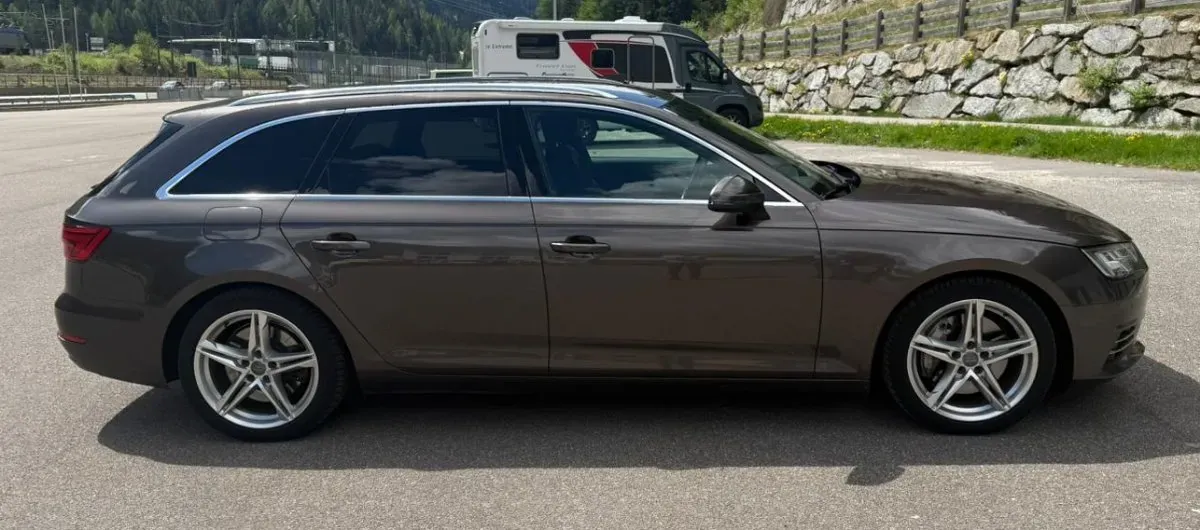 Audi A4 2016 photo 3