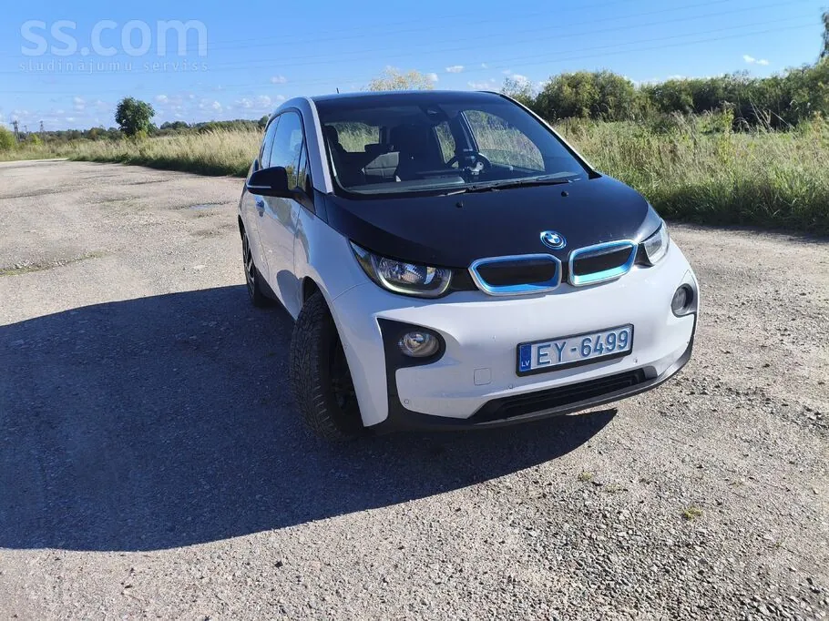 BMW I3