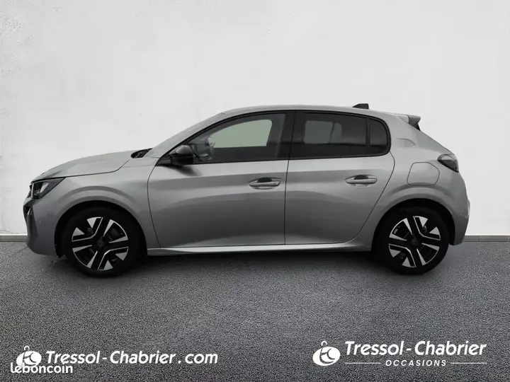 Peugeot 208 2024 photo 2