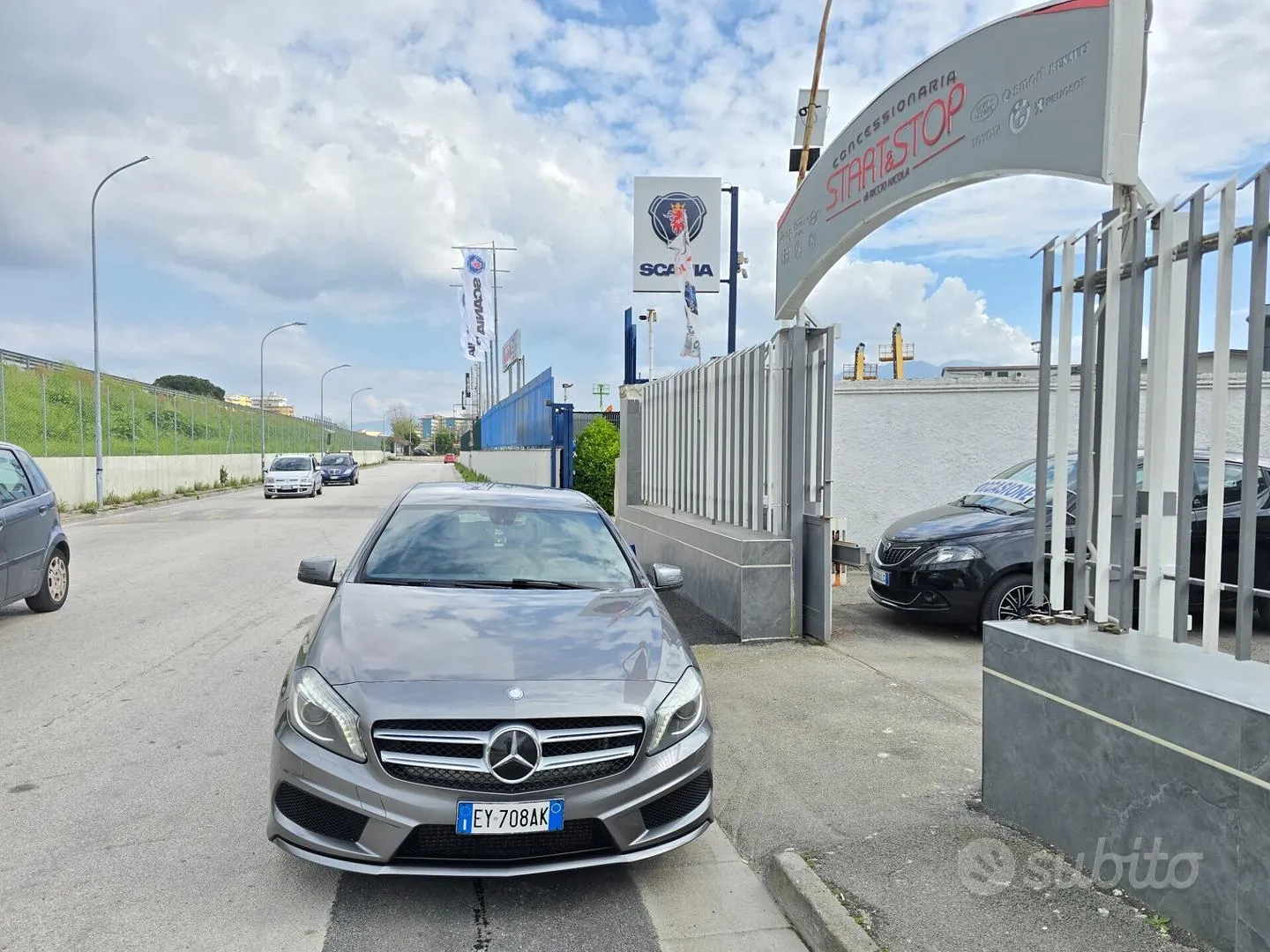 Mercedes-Benz A 180 2015 photo 2