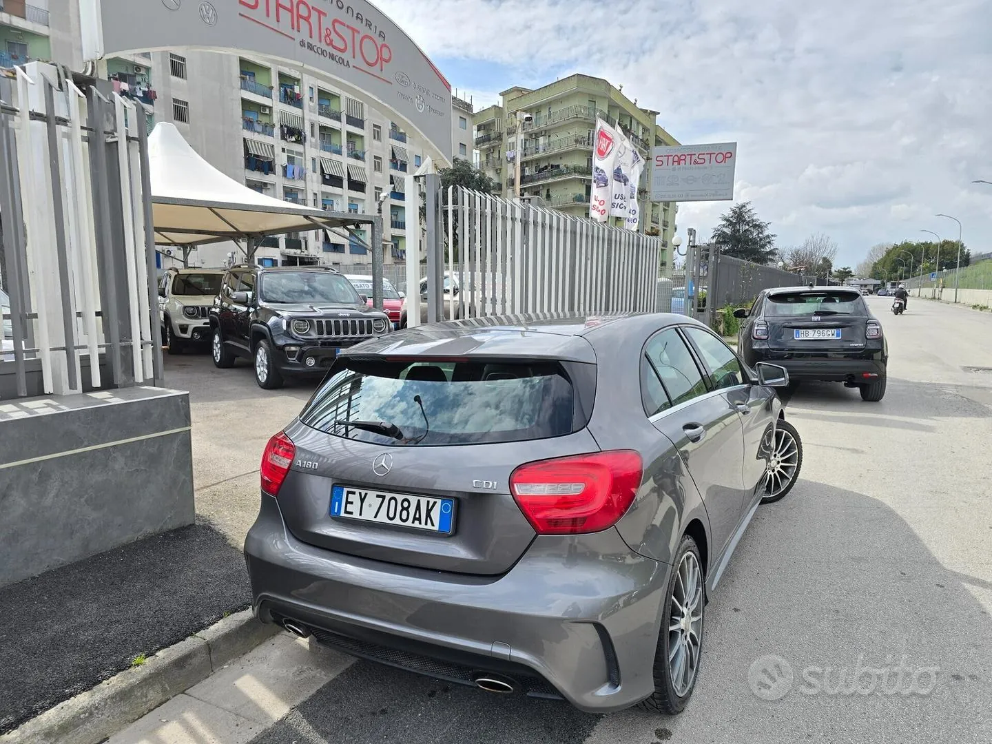 Mercedes-Benz A 180 2015 photo 4