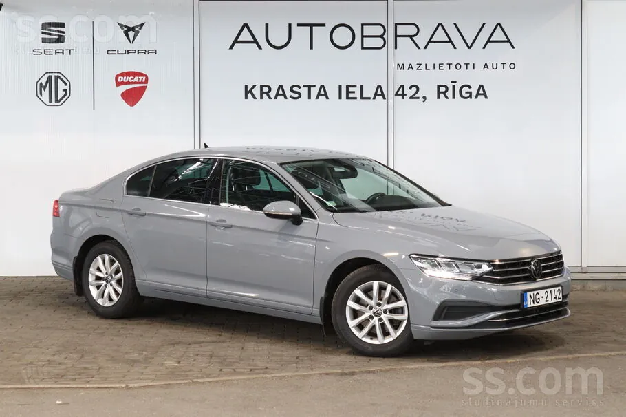 Volkswagen Passat 2022 photo 3