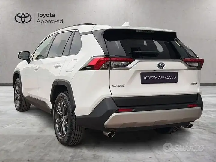 Toyota Rav4 2023 photo 5