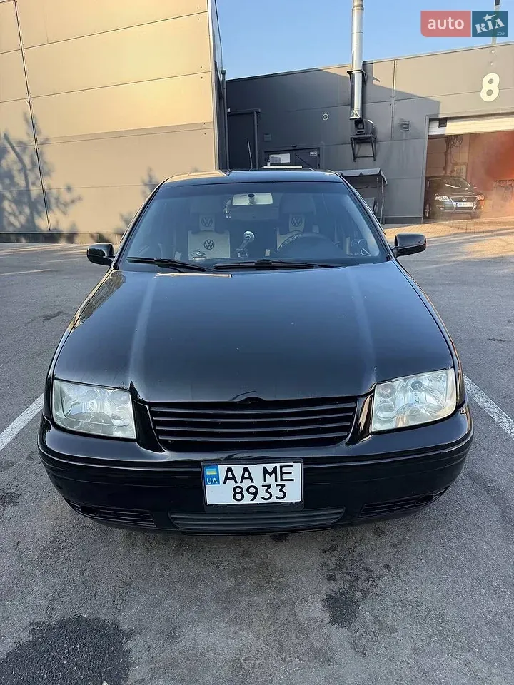 Volkswagen Jetta 2002 photo 2