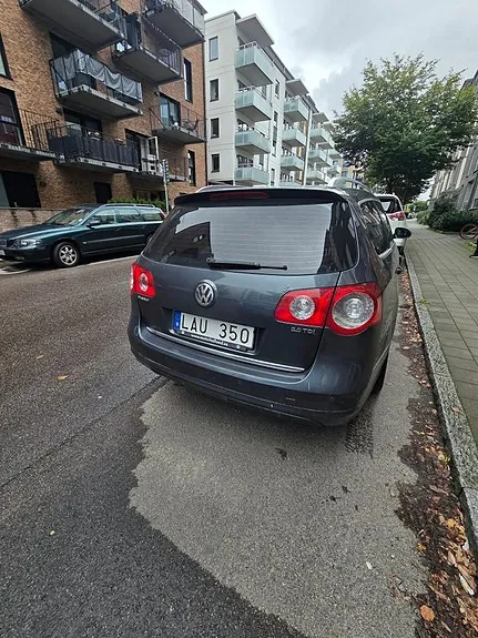Volkswagen Passat 2010 photo 4