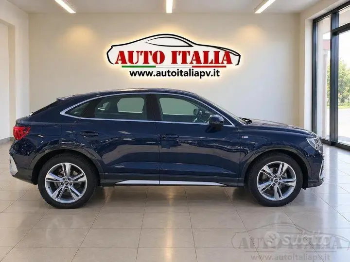 Audi Q3 2022 photo 4