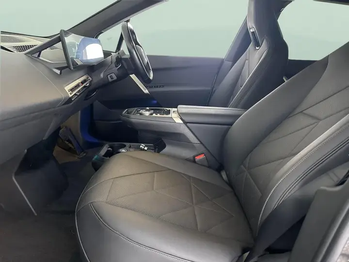 BMW Ix 2022 photo 4