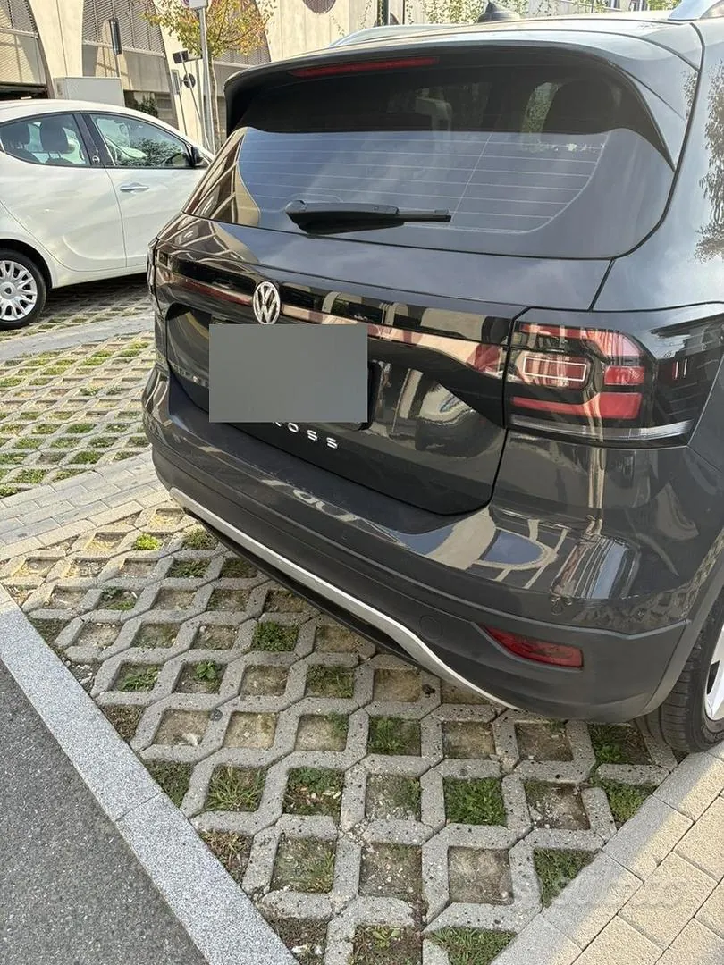 Volkswagen T-Cross 2019 photo 2