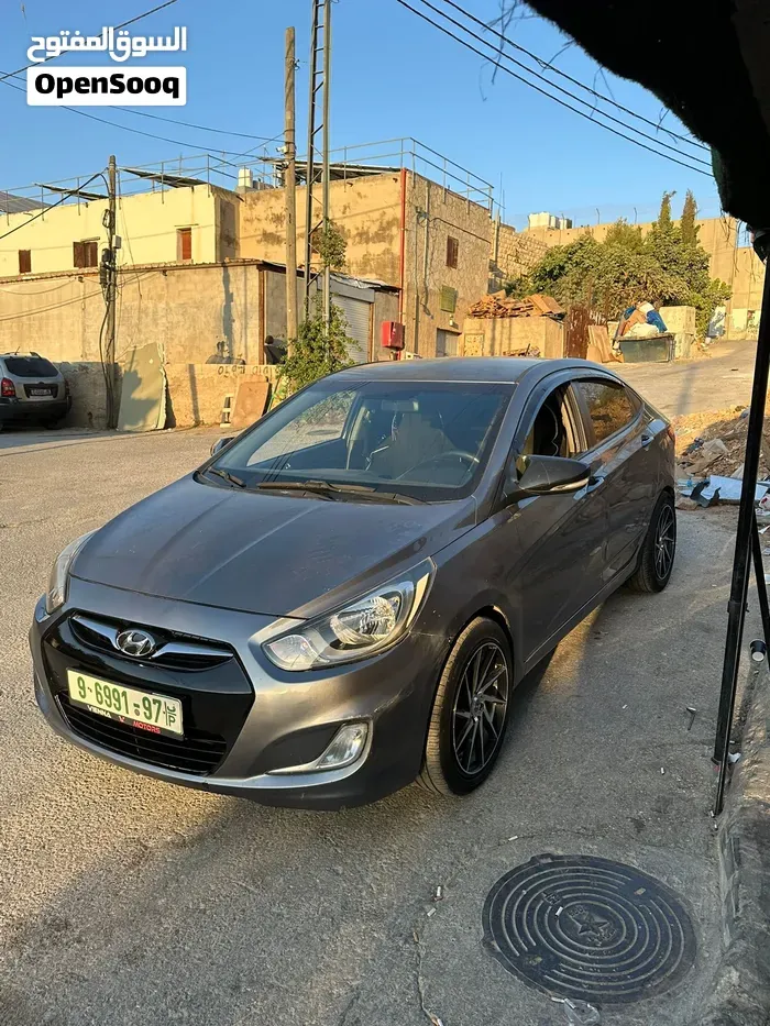 Hyundai Accent 2014 photo 5