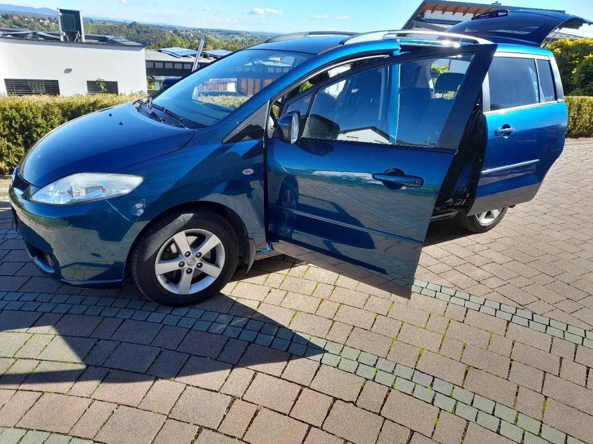 Mazda Mazda5