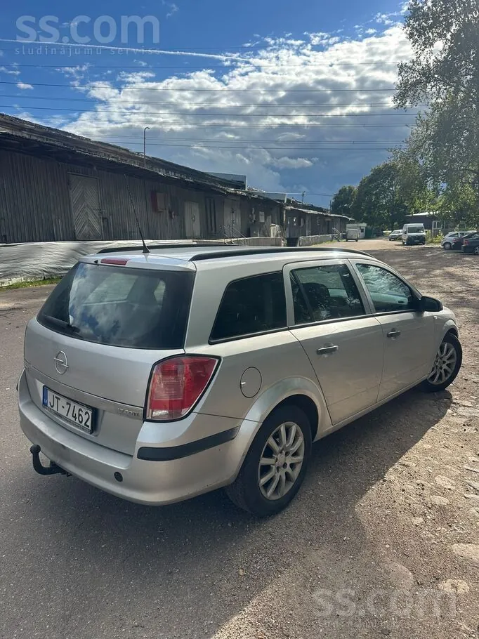 Opel Astra 2005 photo 3