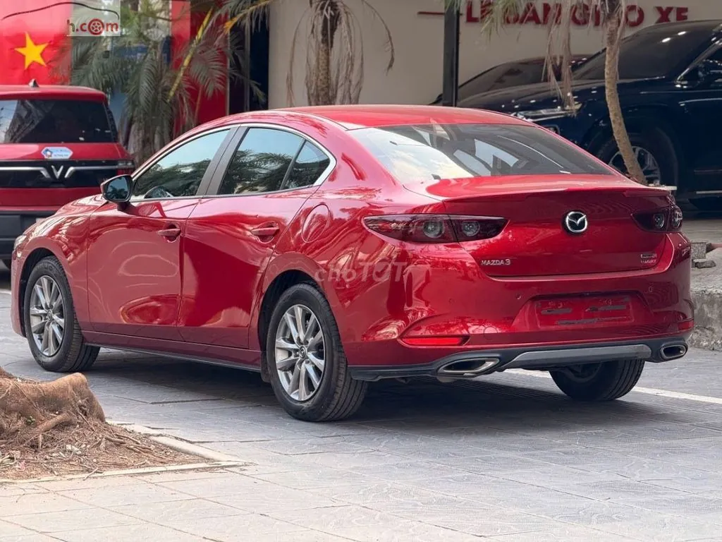 Mazda 3 2024 photo 2