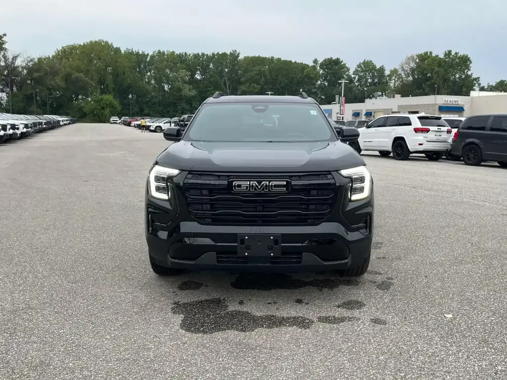 GMC Terrain 2027 photo 2