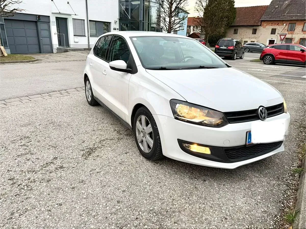 Volkswagen Polo 2010 photo 3