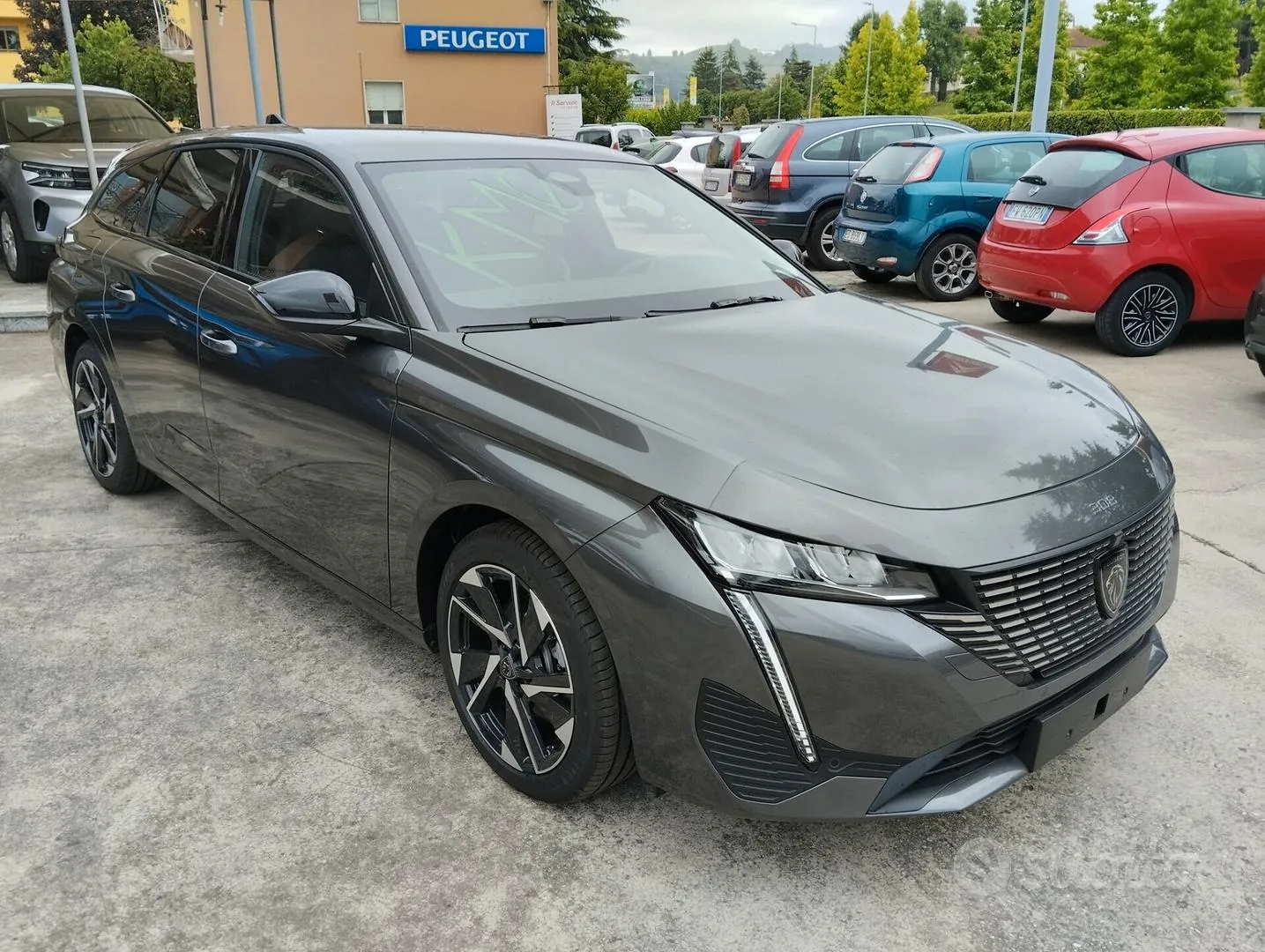 Peugeot 308 2022 photo 2