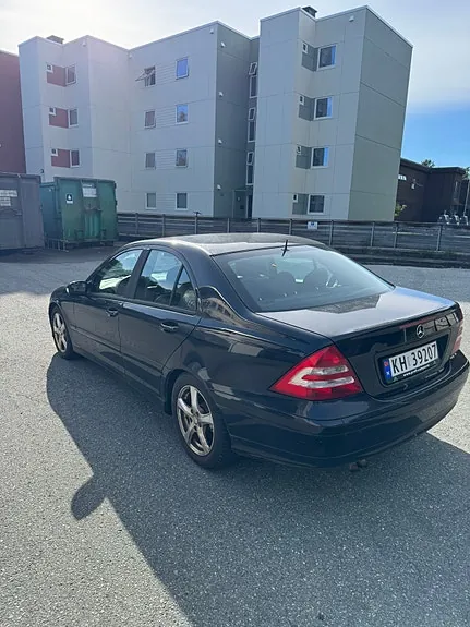 Mercedes-Benz C180 2006 photo 5