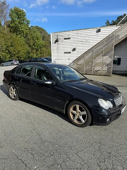 Mercedes-Benz C180 2006 photo 3