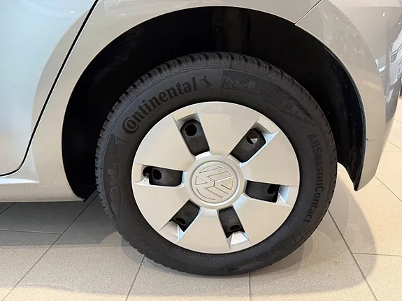 Volkswagen Up 2019 photo 4